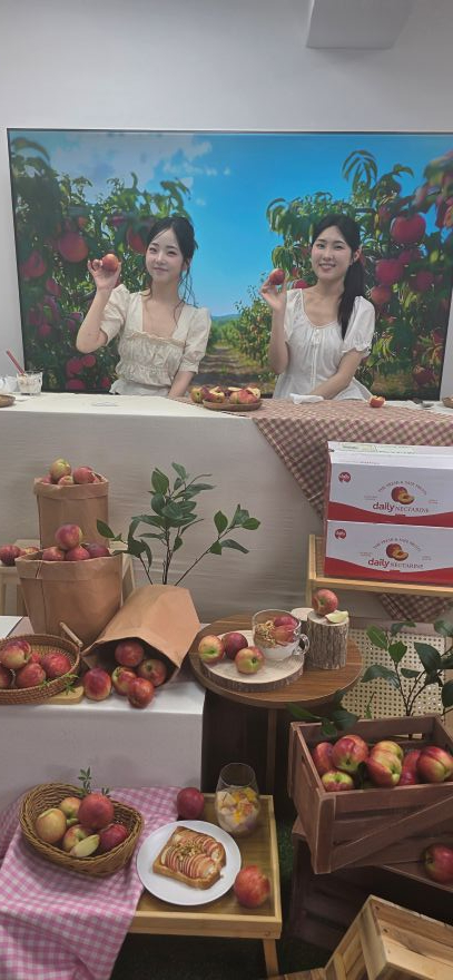 (260616) 관련사진-라이브커머스.jpg