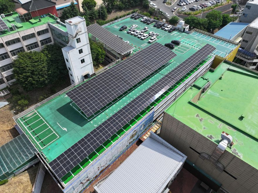 0709 안동시  주차타워 200kW 태양광 발전시설 가동.jpg