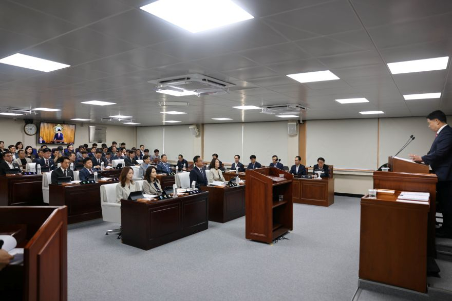 1-1. 260907 제304회 제1차 정례회 제1차 본회의 사진.jpg