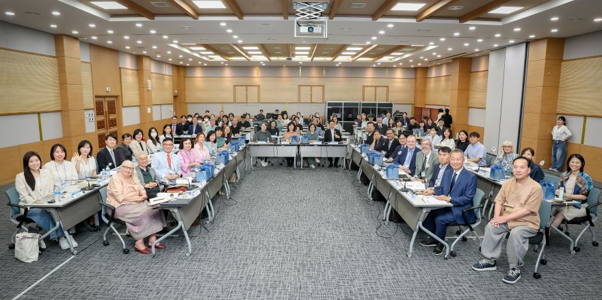 사진6.개회식 단체 사진(9.1.).jpg