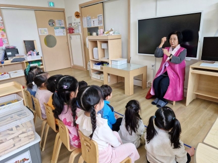 이야기할머니 3,003명, 아이들 만날 준비 완료…하반기 심화교육 돌입