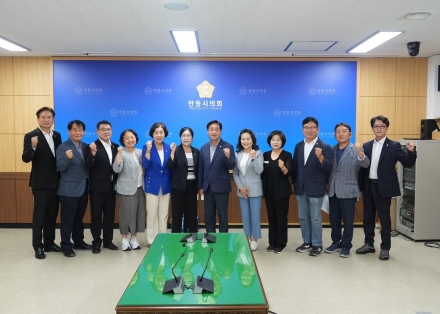 “시민 체감 정책 이끈다”… 안동시의회 문화복지정책연구회, 새 회장단 체제 출범