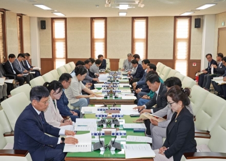 안동시의회-집행부, 시정 현안 머리 맞댔다… 제5차 전체 간담회 개최