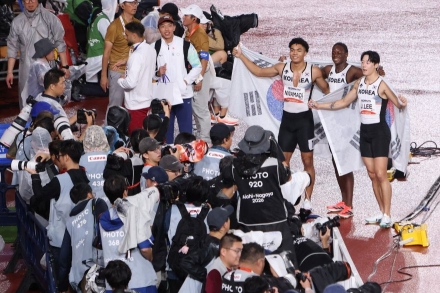 실격 위기·불리한 1레인 뚫었다… 예천군청 나마디 조엘진, 아시안게임 400m 계주 ‘한국 新’ 동메달