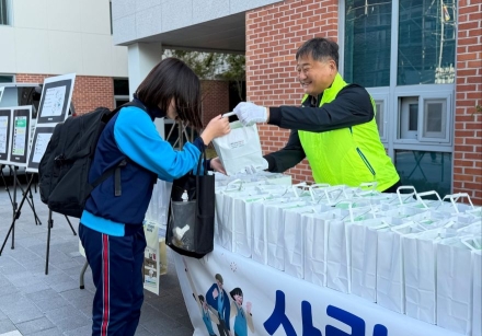 안동농협, 길주중학교서 백진주쌀 후원 ‘아침밥 나누기’ 행사 열어