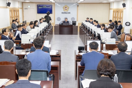 "혈세 한 푼도 헛되이 쓸 수 없다"… 경북도의회 예결특위, 2025회계연도 결산 원안 의결
